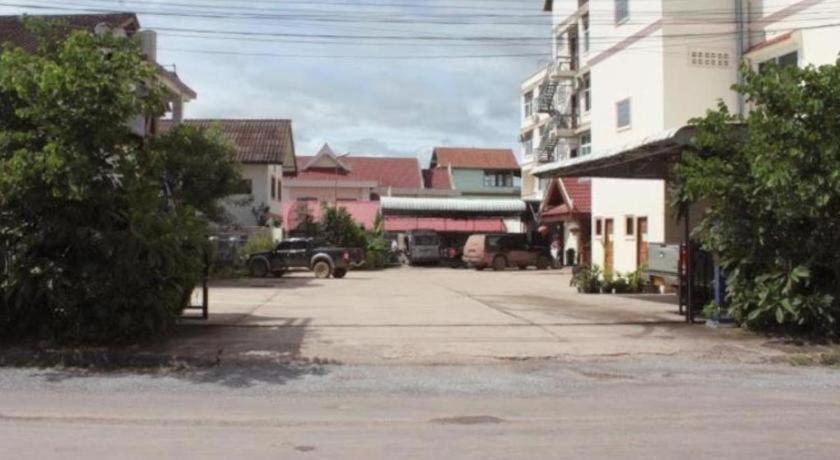 Dokchampa Hotel Luang Namtha Exterior photo